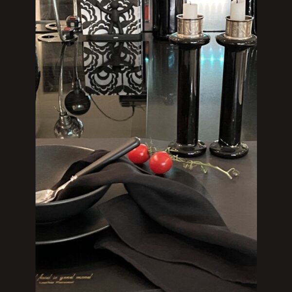 Elegante STOFF Servietten 4er Set 100 % Leinen SCHWARZ 40 x 40 cm f&uuml;r exzellentes Tisch Styling