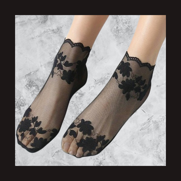 &quot;spitzenm&auml;&szlig;ig&quot; 3 Paar EDEL SOCKEN mit Spitzen deSIGN schwarz