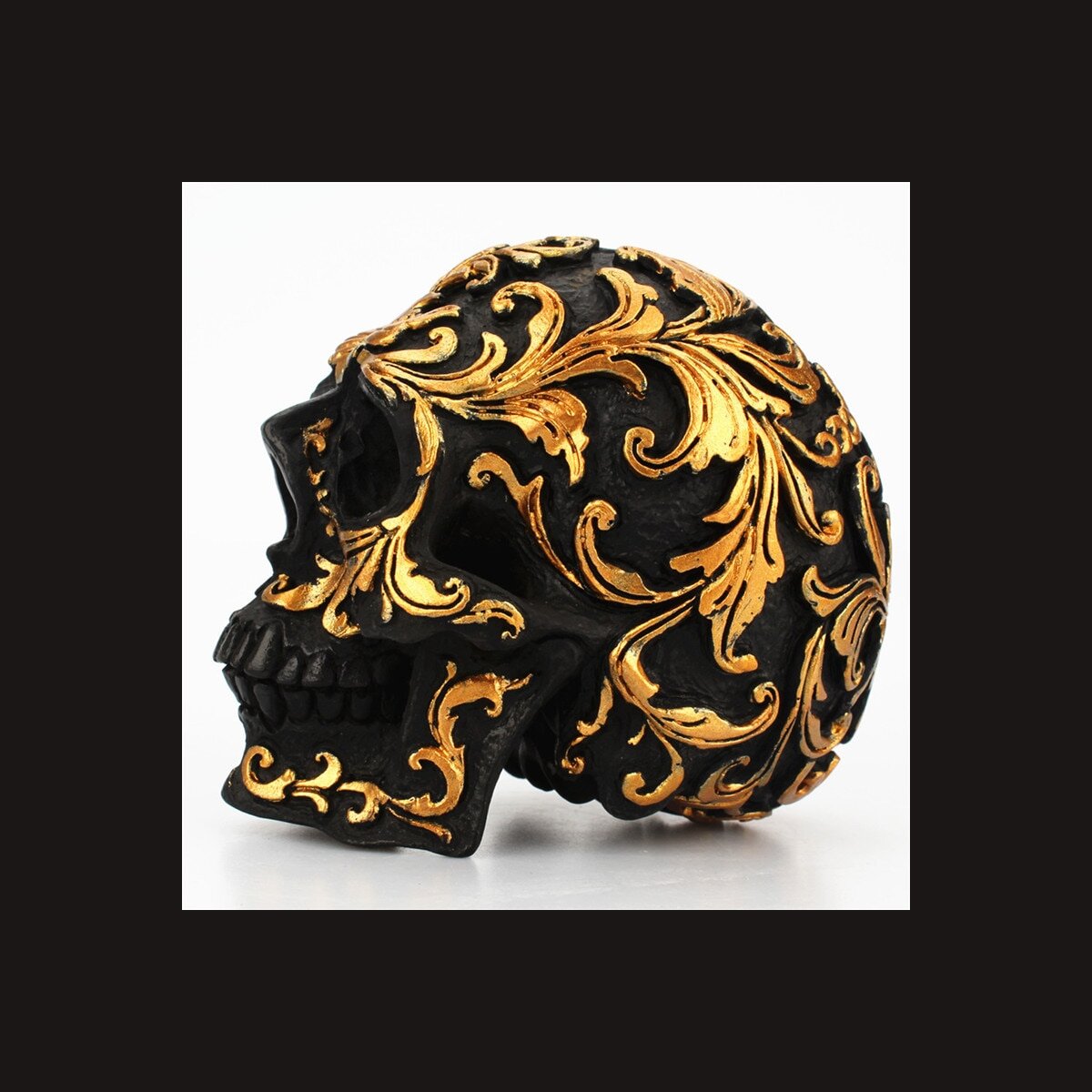 SKULL deSIGN Totenkopf Objekt in Schwarz Gold aus der Collection
